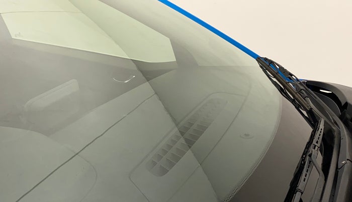 2019 Tata NEXON XZ PETROL, Petrol, Manual, 34,319 km, Front windshield - Minor spot on windshield