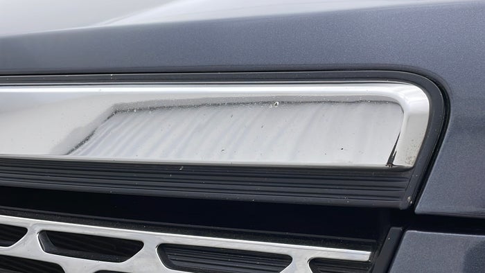 KIA MOHAVE-Grill Scratch