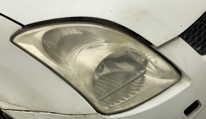 2011 Maruti Swift VXI D, Petrol, Manual, 77,021 km, Right headlight - Faded