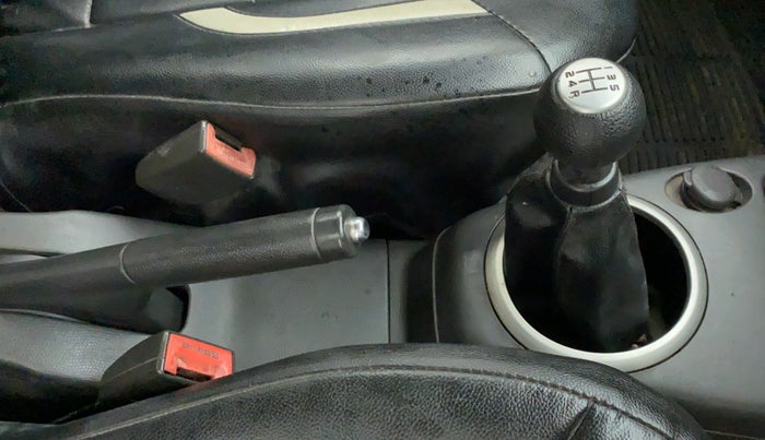 2011 Maruti Swift VXI D, Petrol, Manual, 77,021 km, Gear Lever