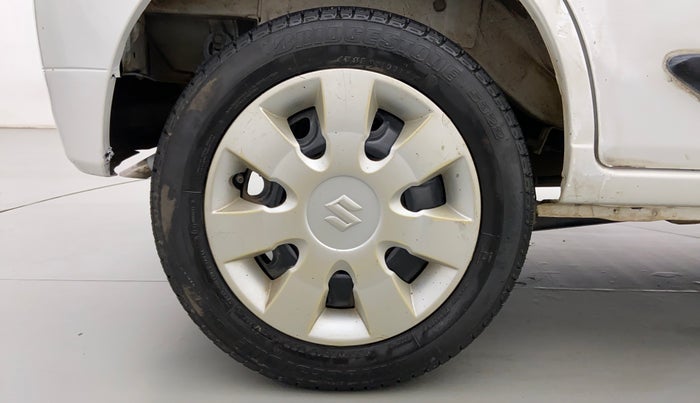 2013 Maruti Alto K10 VXI P, Petrol, Manual, 84,626 km, Right Rear Wheel
