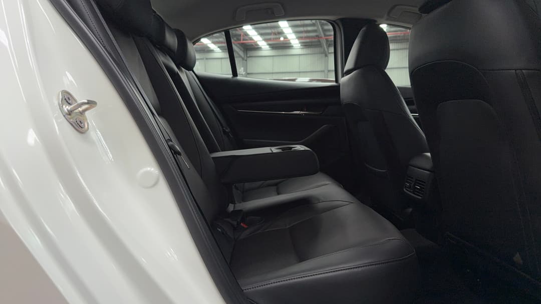 2024 Mazda 3 G25 Gt, Automatic, 22521 km, Right Side Rear Door Cabin View