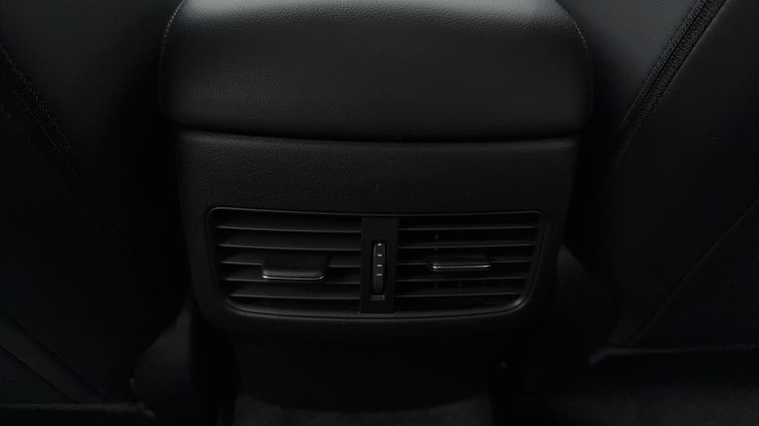 2024 Mazda 3 G25 Gt, Automatic, 22521 km, Rear A/C Vent
