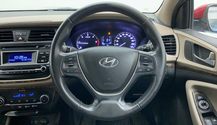 2015 Hyundai Elite i20 SPORTZ (O) 1.4, Diesel, Manual, 63,577 km, Steering Wheel Close Up