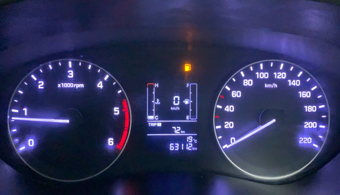 2015 Hyundai Elite i20 SPORTZ (O) 1.4, Diesel, Manual, 63,577 km, Odometer Image