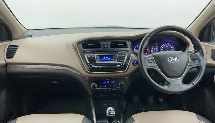 2015 Hyundai Elite i20 SPORTZ (O) 1.4, Diesel, Manual, 63,577 km, Dashboard