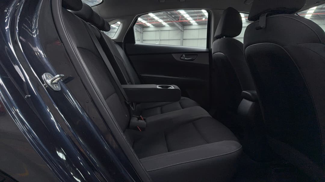 2019 Kia Cerato S, Automatic, 117213 km, Right Side Rear Door Cabin View