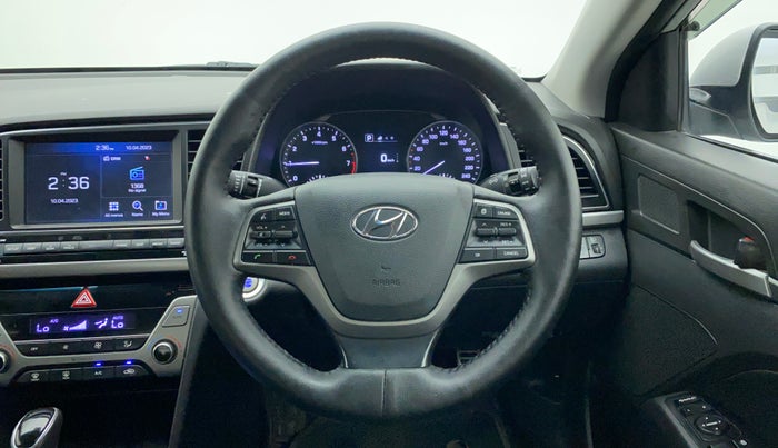2017 Hyundai New Elantra 2.0 SX(O) AT PETROL, Petrol, Automatic, 51,616 km, Steering Wheel Close Up