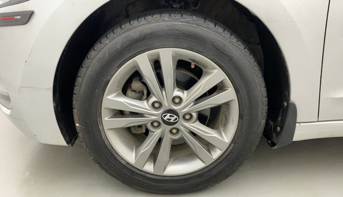 2017 Hyundai New Elantra 2.0 SX(O) AT PETROL, Petrol, Automatic, 51,616 km, Left Front Wheel