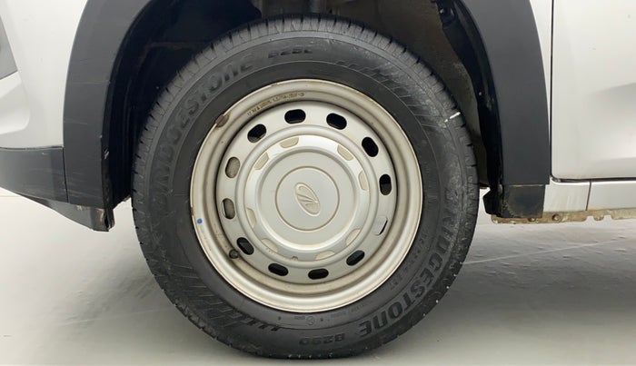 2017 Mahindra KUV 100 NXT K2 6 STR, Petrol, Manual, 8,524 km, Left Front Wheel