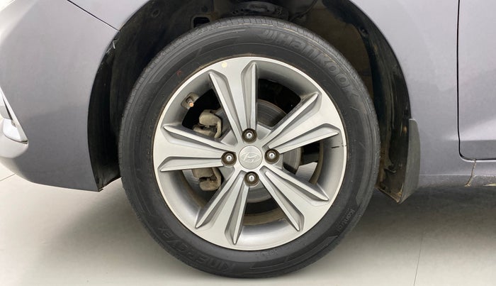 2018 Hyundai Verna 1.6 SX VTVT, Petrol, Manual, 37,879 km, Left Front Wheel