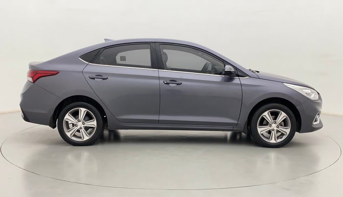 2018 Hyundai Verna 1.6 SX VTVT, Petrol, Manual, 37,879 km, Right Side View