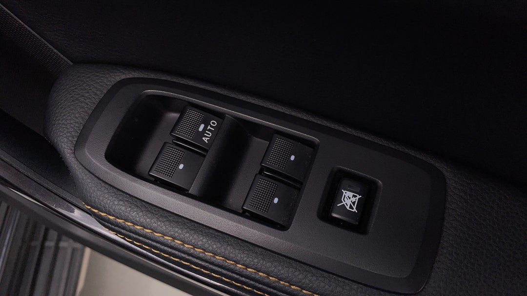 2020 Ford Ranger Wildtrak 2.0 (4x4), Automatic, 63129 km, Drivers Side Door Panel Controls