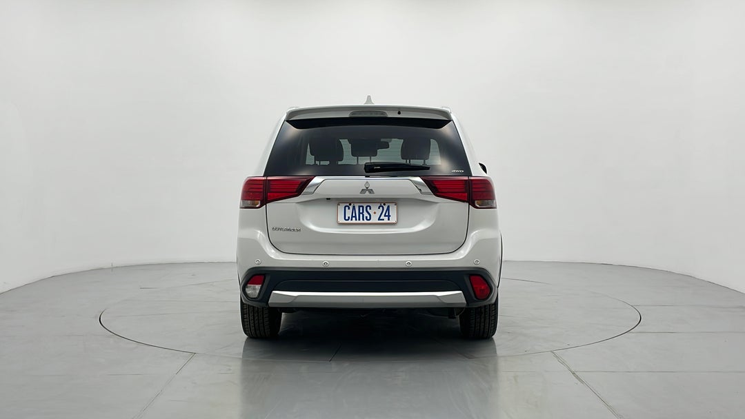 2016 Mitsubishi Outlander Exceed (4x4), Automatic, 111567 km, Back/Rear View