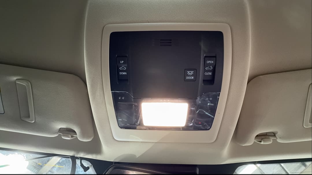 2020 Lexus Nx300 Luxury (FWD), Automatic, 84276 km, On-Roof Controls/Sunglass holder