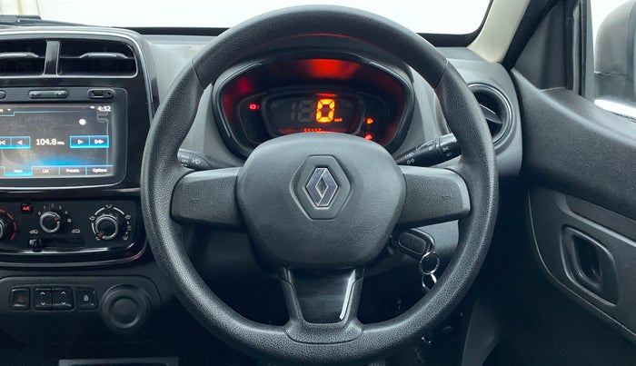 2017 Renault Kwid RXT, Petrol, Manual, 55,474 km, Steering Wheel Close Up