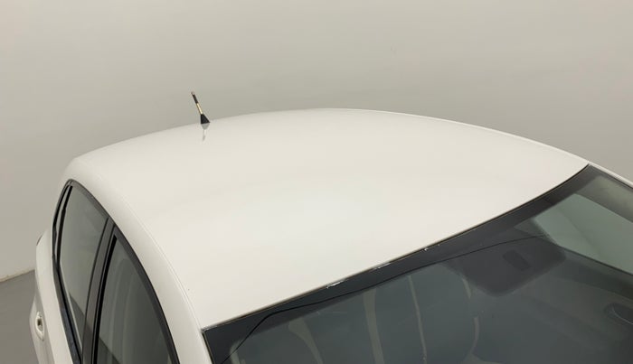 2013 Volkswagen Polo COMFORTLINE 1.2L PETROL, Petrol, Manual, 1,19,316 km, Roof