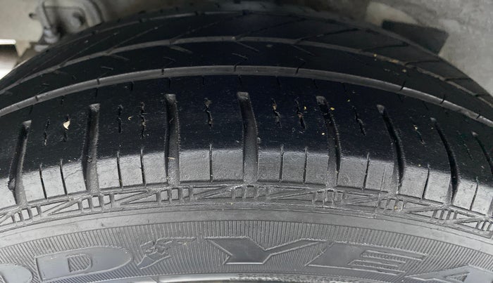 2018 Hyundai Grand i10 SPORTS 1.2 VTVT, Petrol, Manual, 47,343 km, Right Rear Tyre Tread