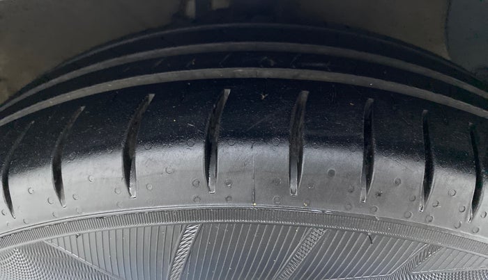 2018 Hyundai Grand i10 SPORTS 1.2 VTVT, Petrol, Manual, 47,343 km, Right Front Tyre Tread