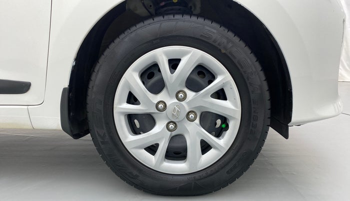 2018 Hyundai Grand i10 SPORTS 1.2 VTVT, Petrol, Manual, 47,343 km, Right Front Wheel