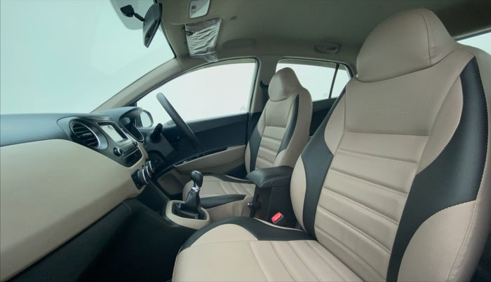 2018 Hyundai Grand i10 SPORTS 1.2 VTVT, Petrol, Manual, 47,343 km, Right Side Front Door Cabin