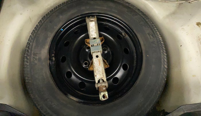 2014 Maruti Swift VXI, Petrol, Manual, 70,366 km, Spare wheel - Major and not repairable