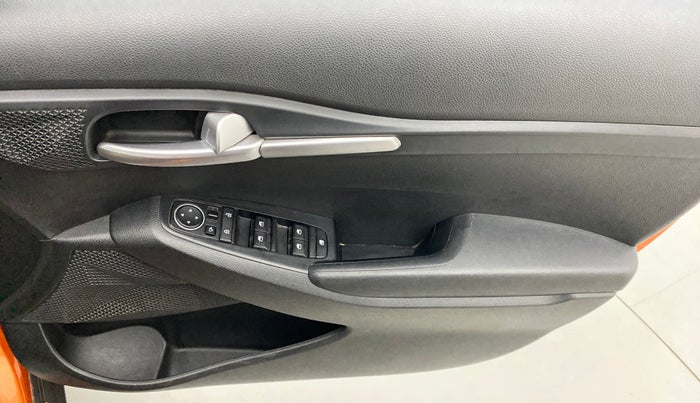 2019 KIA SELTOS HTK PLUS 1.5 PETROL, Petrol, Manual, 35,854 km, Driver Side Door Panels Control