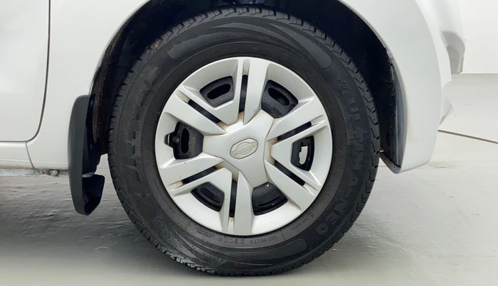 2017 Datsun Redi Go S 1.0, Petrol, Manual, 11,350 km, Right Front Tyre