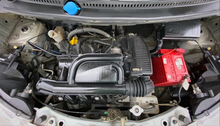 2017 Datsun Redi Go S 1.0, Petrol, Manual, 11,350 km, Engine Bonet View
