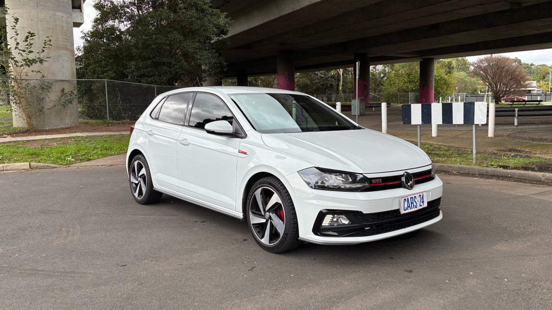 Right Front Diagonal (45- Degree) View