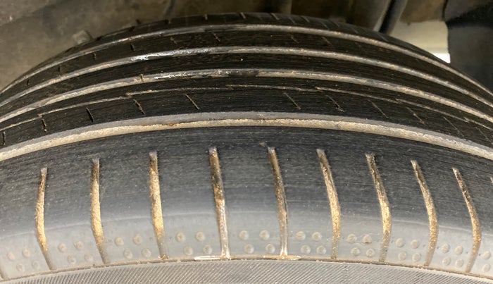 2018 Tata NEXON XM 1.2, Petrol, Manual, 38,203 km, Left Rear Tyre Tread