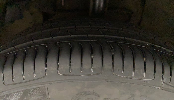 2018 Tata NEXON XZA PLUS DIESEL, Diesel, Automatic, 79,194 km, Left Front Tyre Tread