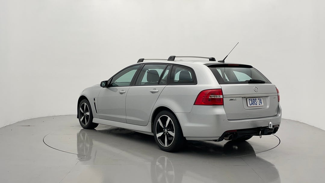 Left Back Diagonal (45- Degree) View