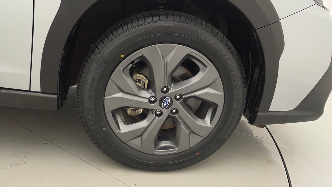 2022 Subaru Outback 2.5i Awd, Automatic, 33732 km, Right Front Wheel