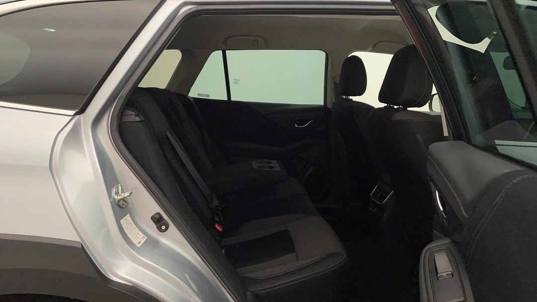 2022 Subaru Outback 2.5i Awd, Automatic, 33732 km, Right Side Rear Door Cabin View