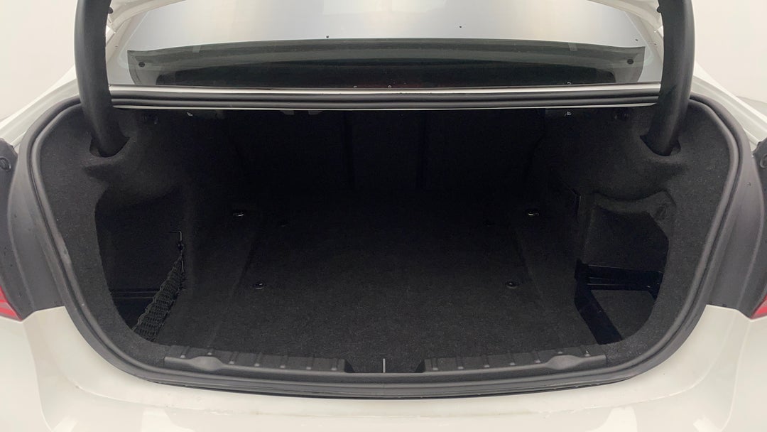 2016 BMW 3 30i M Sport, Automatic, 55564 km, Boot Inside View