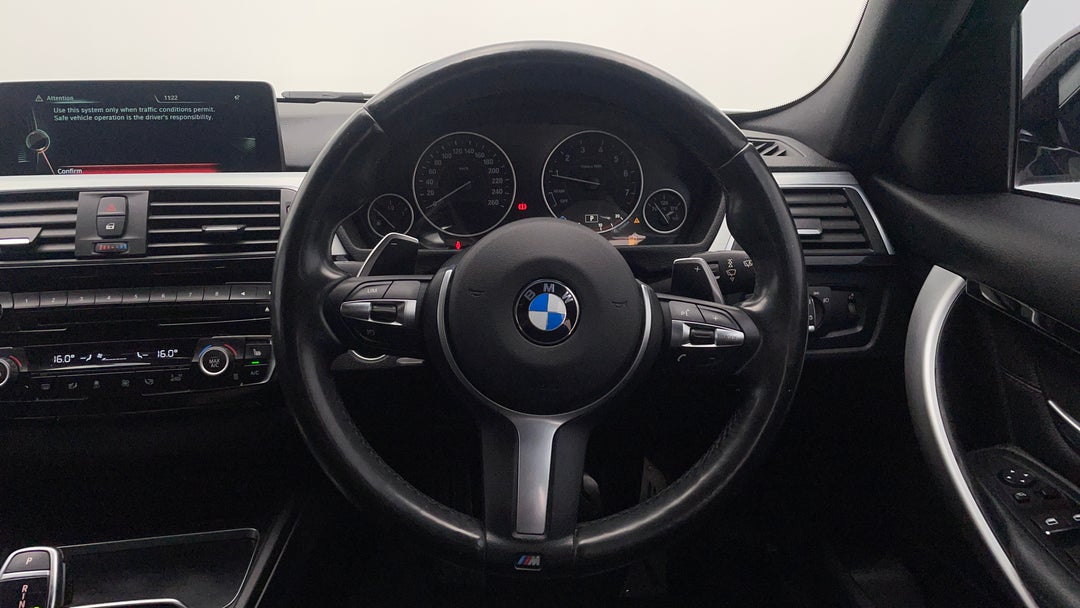 2016 BMW 3 30i M Sport, Automatic, 55564 km, Steering Wheel Close-up
