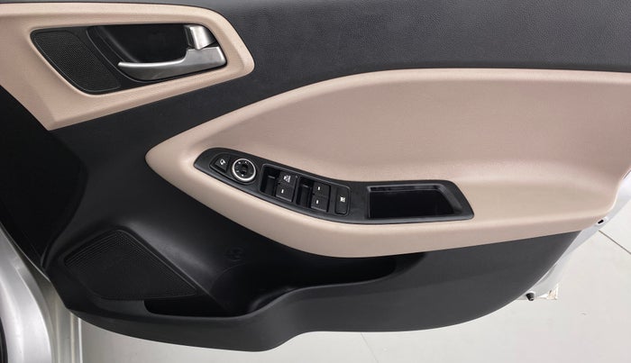 2015 Hyundai Elite i20 SPORTZ 1.2, Petrol, Manual, 77,278 km, Driver Side Door Panels Control