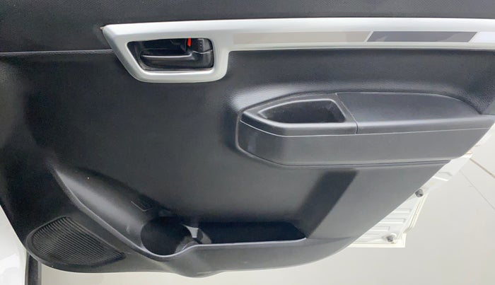 2020 Maruti S PRESSO VXI PLUS, Petrol, Manual, 8,617 km, Driver Side Door Panels Controls
