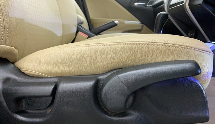 2018 Honda City VX CVT PETROL, Petrol, Automatic, 17,138 km, Driver Side Adjustment Panel