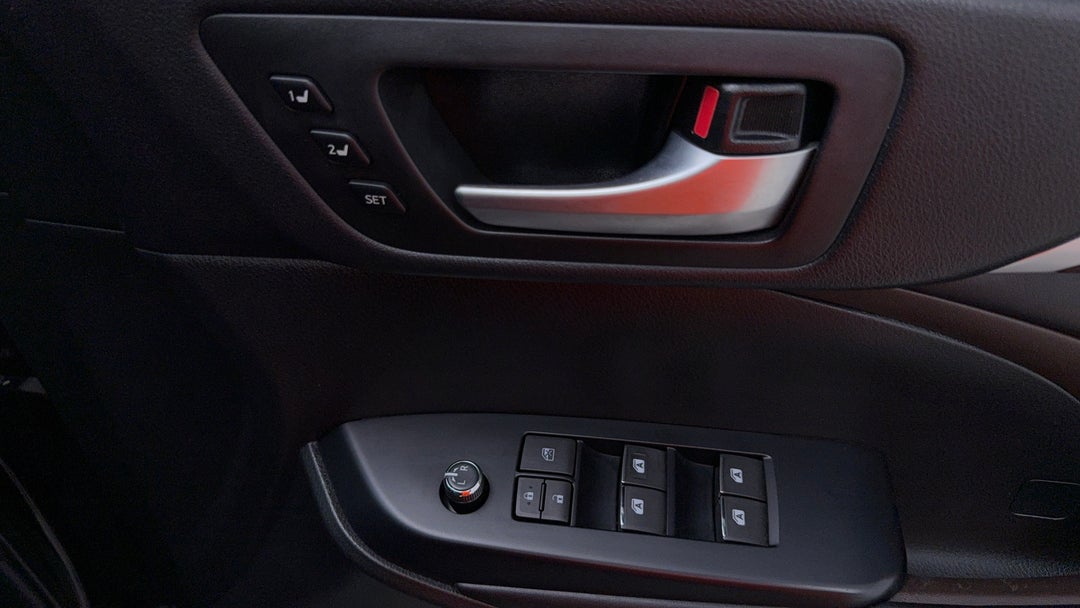 Drivers Side Door Panel Controls