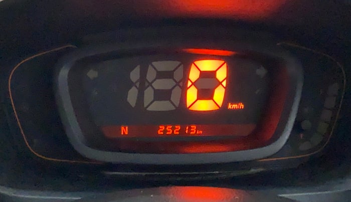 2019 Renault Kwid CLIMBER 1.0 AT, Petrol, Automatic, 25,275 km, Odometer Image