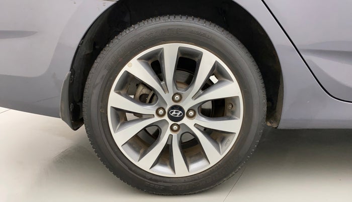 2014 Hyundai Verna FLUIDIC 1.4 VTVT CX, Petrol, Manual, 21,987 km, Right Rear Wheel