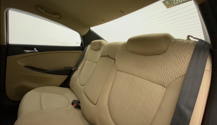 2014 Hyundai Verna FLUIDIC 1.4 VTVT CX, Petrol, Manual, 21,987 km, Right Side Rear Door Cabin