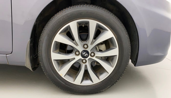 2014 Hyundai Verna FLUIDIC 1.4 VTVT CX, Petrol, Manual, 21,987 km, Right Front Wheel