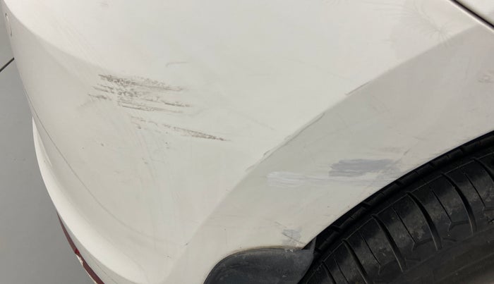 2017 Volkswagen Polo HIGHLINE1.2L, Petrol, Manual, 67,685 km, Rear bumper - Minor scratches