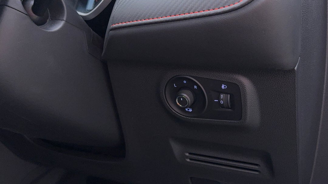 Utility Switches/Buttons