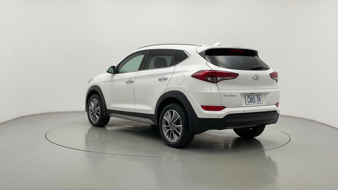 Left Back Diagonal (45- Degree) View