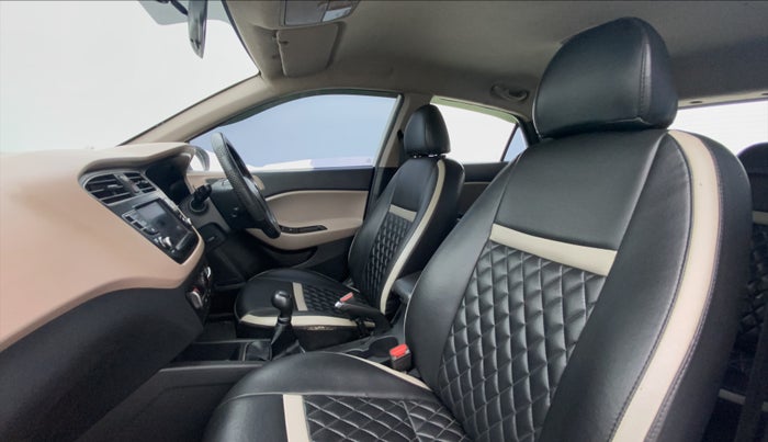 2020 Hyundai Elite i20 SPORTZ PLUS 1.2, Petrol, Manual, 59,999 km, Right Side Front Door Cabin