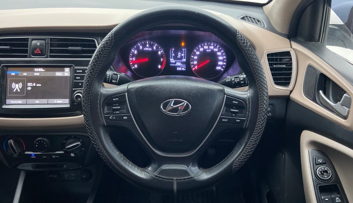 2020 Hyundai Elite i20 SPORTZ PLUS 1.2, Petrol, Manual, 59,999 km, Steering Wheel Close Up